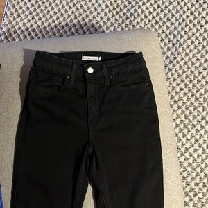 LEVI’S 721 Skinny Jeans